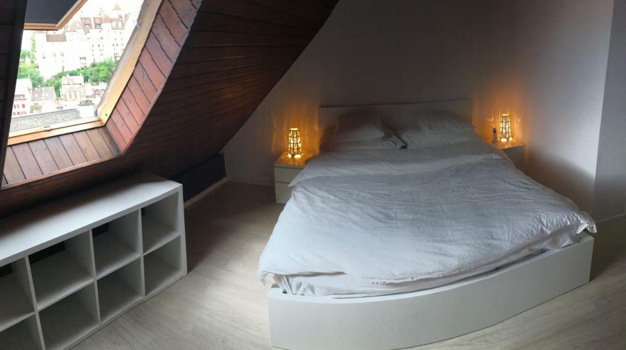 Vue Chateau Apartment Neuenburg